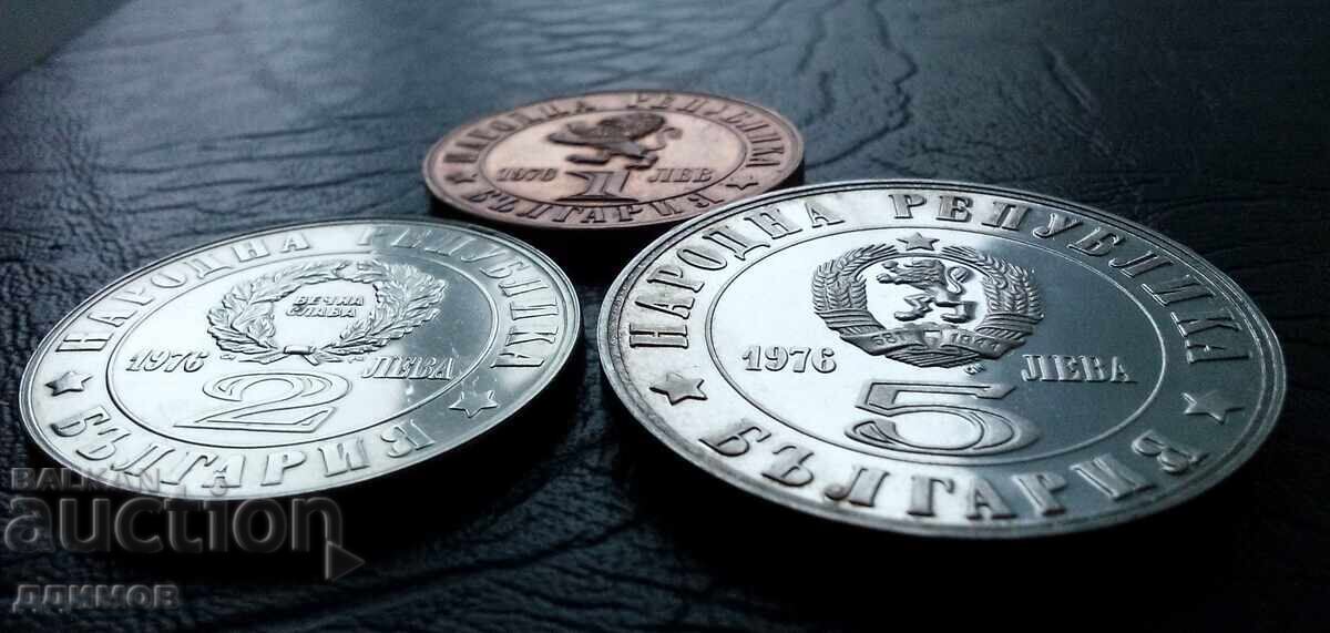 Lot 1, 2 and 5 Leva 1976 April Uprising - 7 Lot 1, 2 and 5 Leva 1976 April Uprising - 7