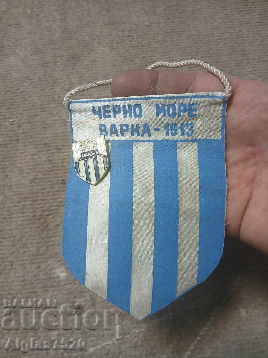 Auction  Badge + Flag of FC Cherno More Varna 1913