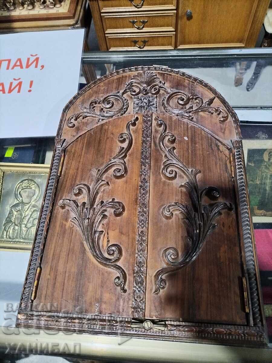 ΕΛΛΗΝΙΚΗ ΟΙΚΙΑΚΗ ΕΙΚΟΝΑ, ΤΡΙΠΤΥΧΟ - 7 ΕΛΛΗΝΙΚΗ ΟΙΚΙΑΚΗ ΕΙΚΟΝΑ, ΤΡΙΠΤΥΧΟ - 7