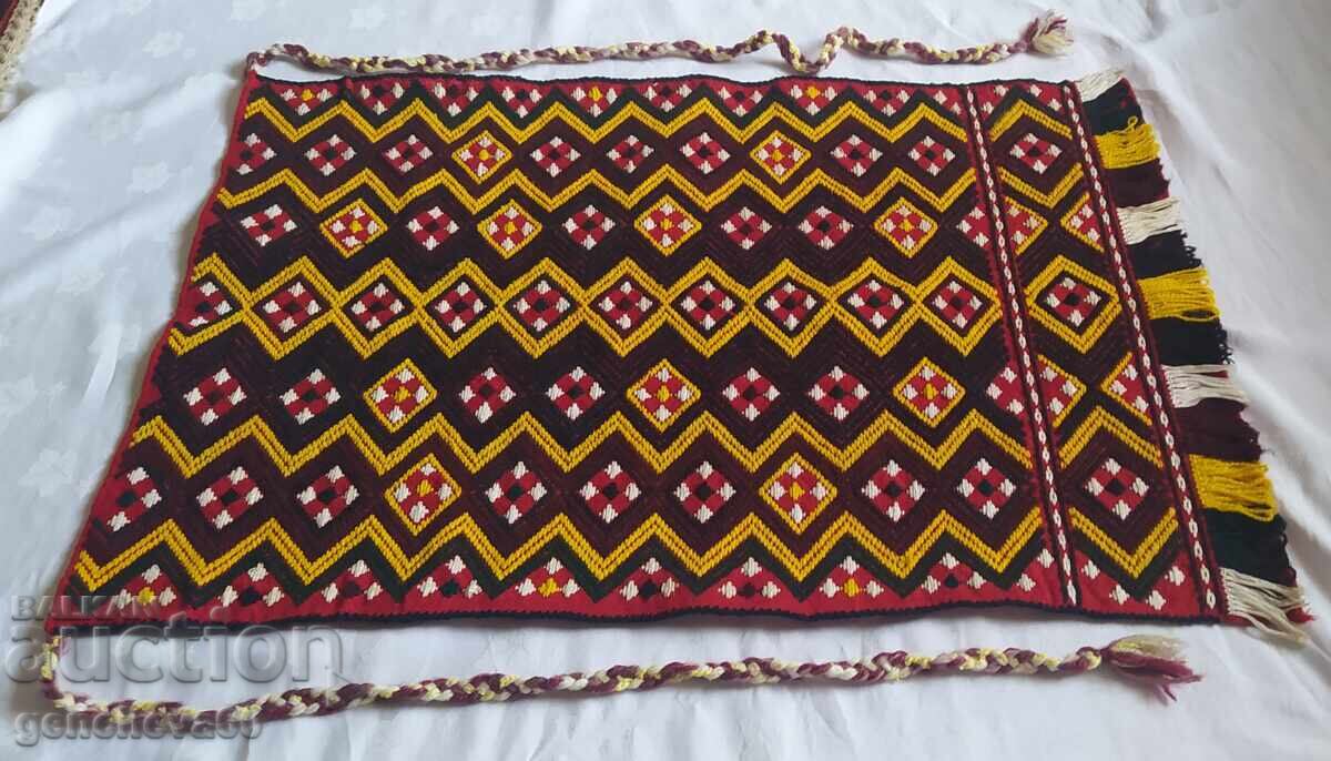 АВТЕНТИЧНА ПРЕСТИЛКА ОТ ЧЕИЗ с цена € 100.00 | 195.58 лв. АВТЕНТИЧНА ПРЕСТИЛКА ОТ ЧЕИЗ с цена € 100.00 | 195.58 лв.