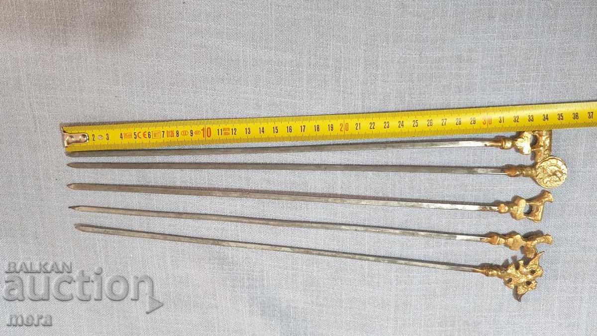 Аукцион Стоманени шишове за барбекю с месингови накрайници-орнаменти