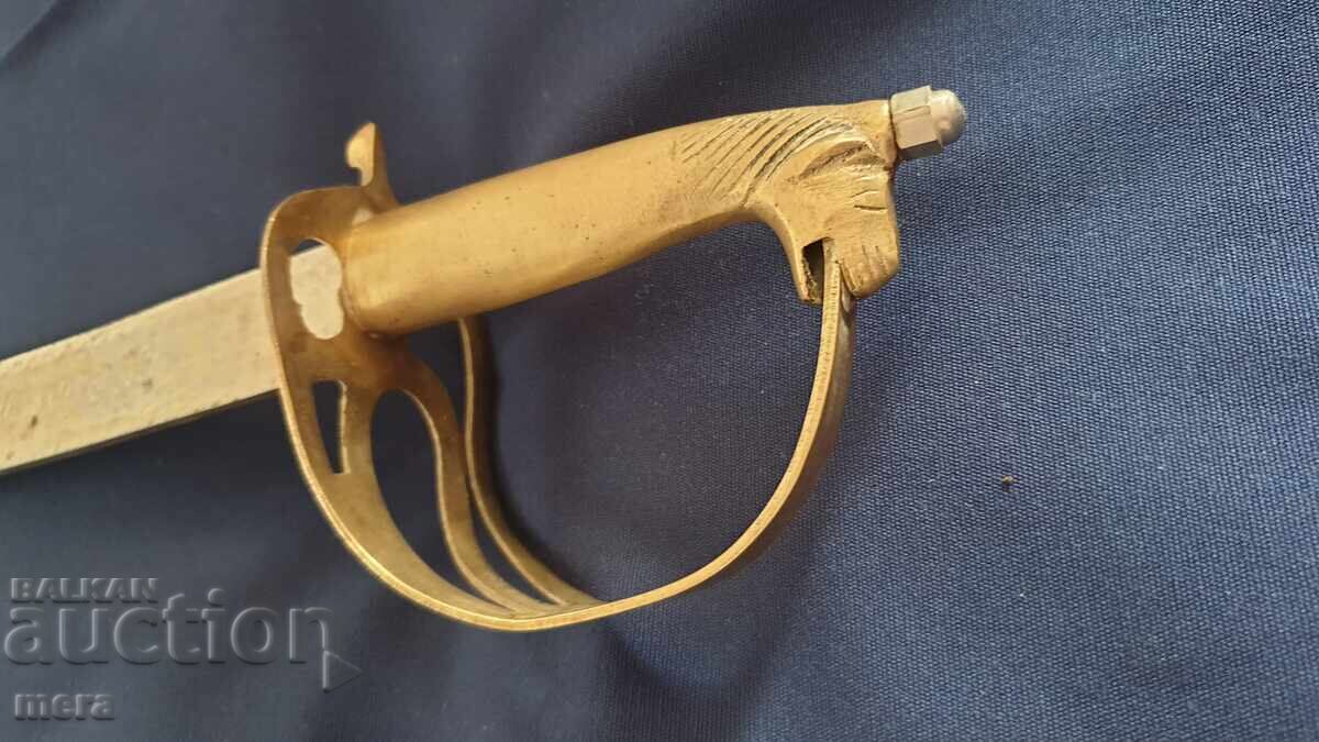 Sabie indiană cu mâner din alamă cu preț € 140.00 | 273.82 BGN