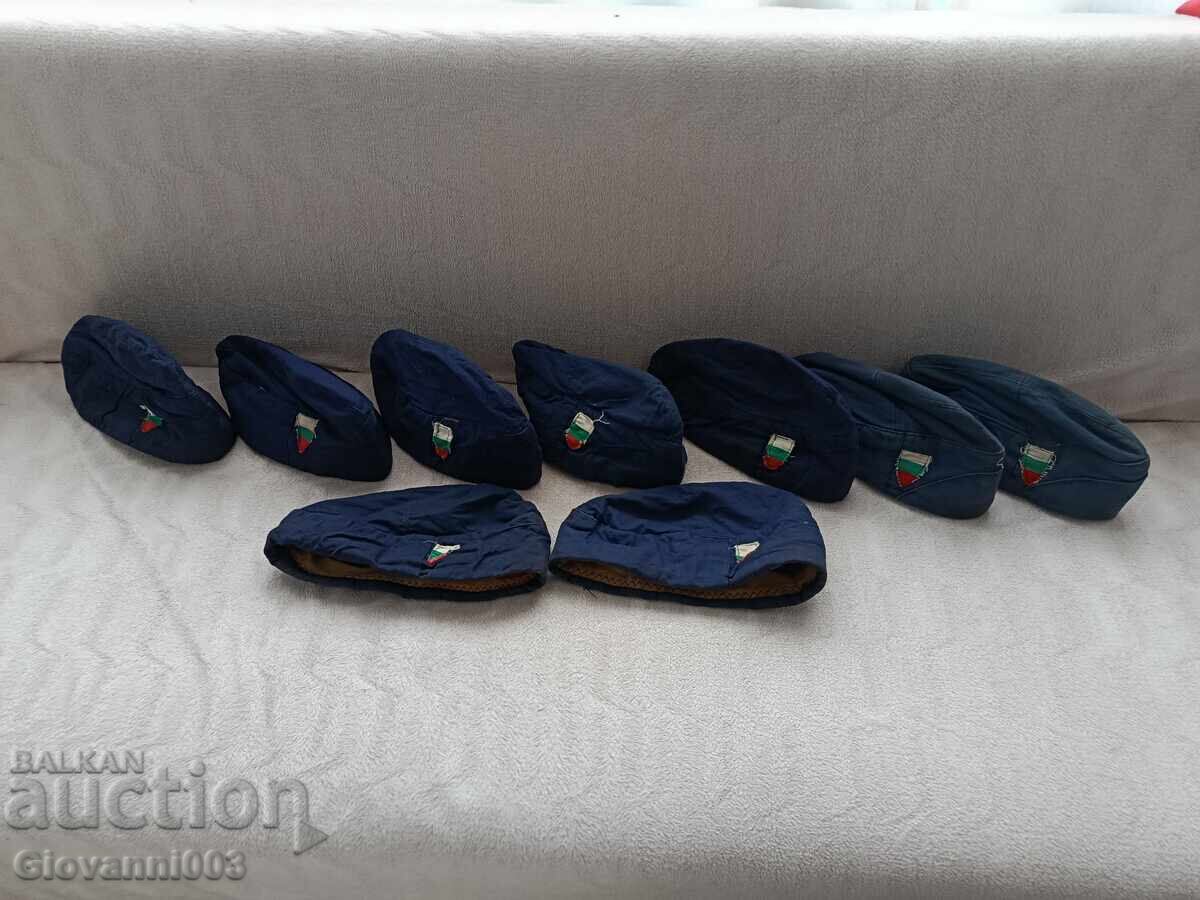 Δημοπρασία 9 τεμάχια καπέλα