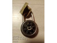 Παλαιό λουκέτο τύπου χρηματοκιβωτίου, λείπει το κλειδί