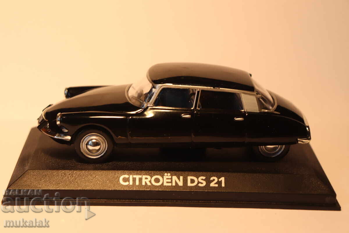 1/43 CITROEN DS 21 COLIȚĂ MODEL cu preț € 12.00 | 23.47 BGN
