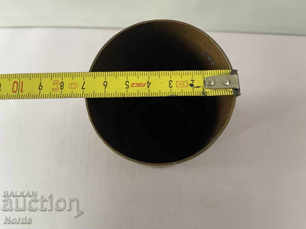 Vas de cupru cu preț € 0.01 | 0.02 BGN Vas de cupru cu preț € 0.01 | 0.02 BGN