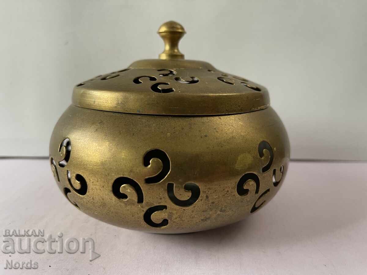 Vas de miere cu capac cu preț € 0.01 | 0.02 BGN Vas de miere cu capac cu preț € 0.01 | 0.02 BGN