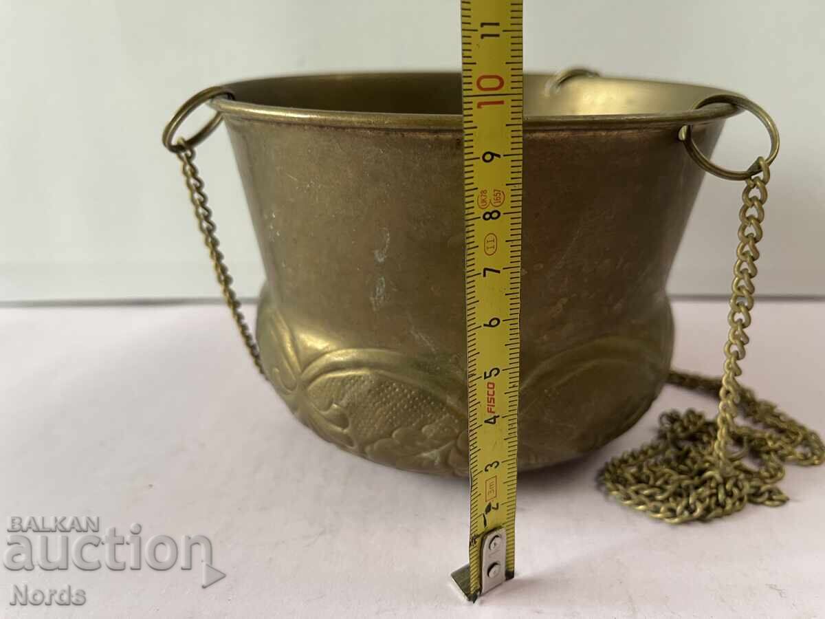 Δημοπρασία Μεταλλική κρεμαστή γλάστρα