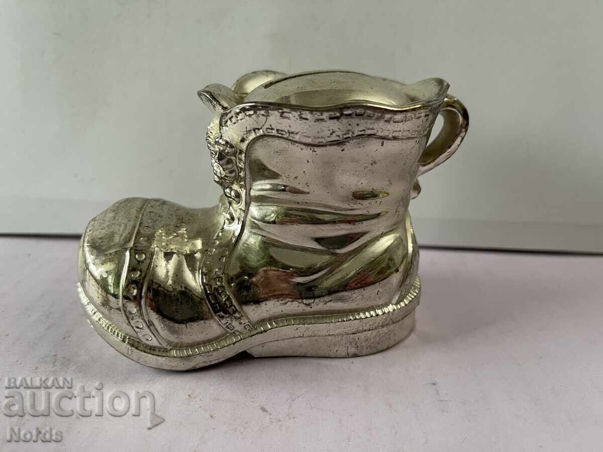 Cizmă metalică - pușculiță Cizmă metalică - pușculiță