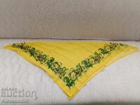 Old-fashioned crib 103