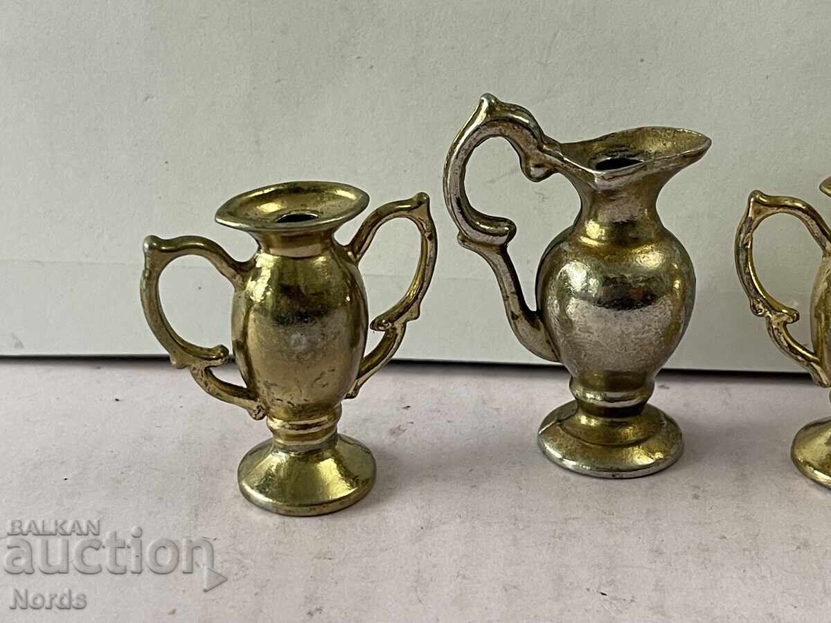 Auction Brass miniatures Auction Brass miniatures