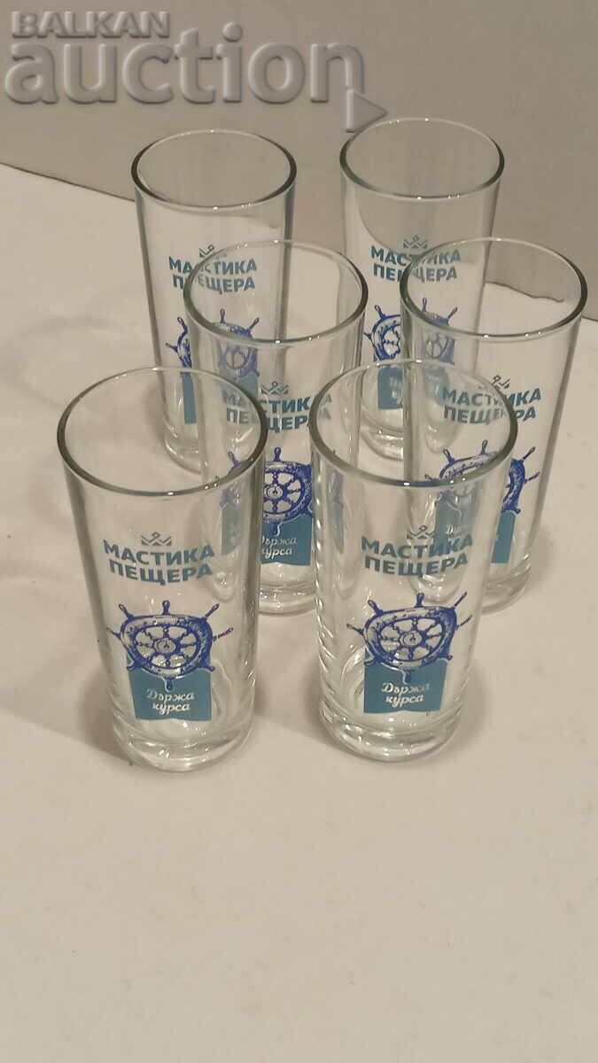 Чаши 6 броя Нови