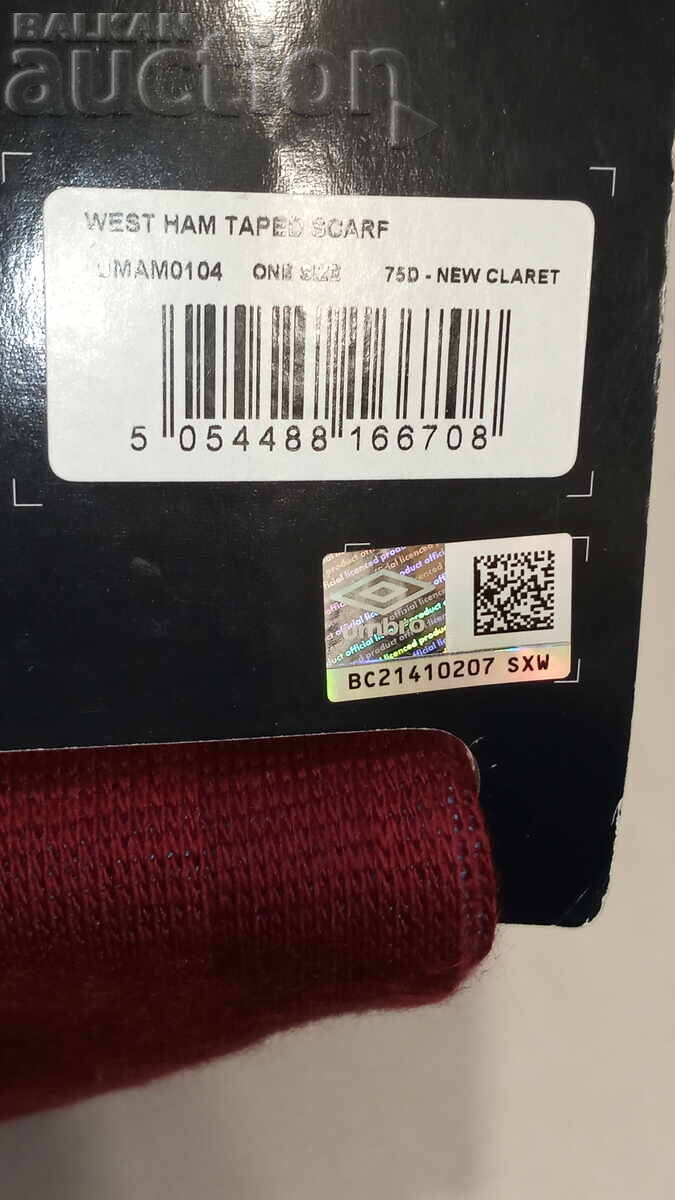 Licitație Eșarfă Umbro Nouă