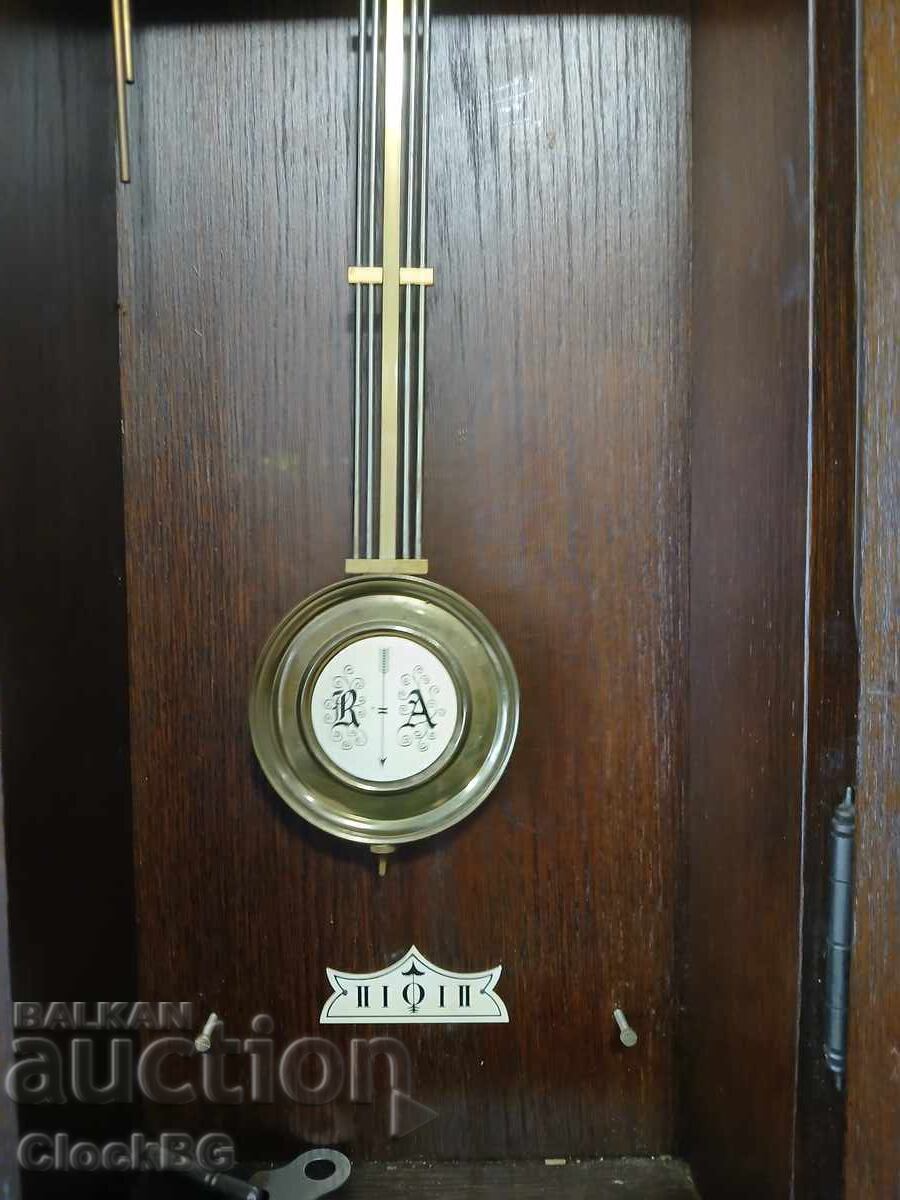 Доставка на Antick german wallclock anno 1920