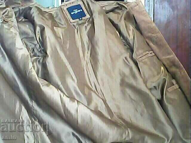 Auction leather jacket used Auction leather jacket used