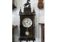 Horse clock
