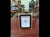 Υπέροχο επιχρυσωμένο επιτραπέζιο ξυπνητήρι Collection Noblesse