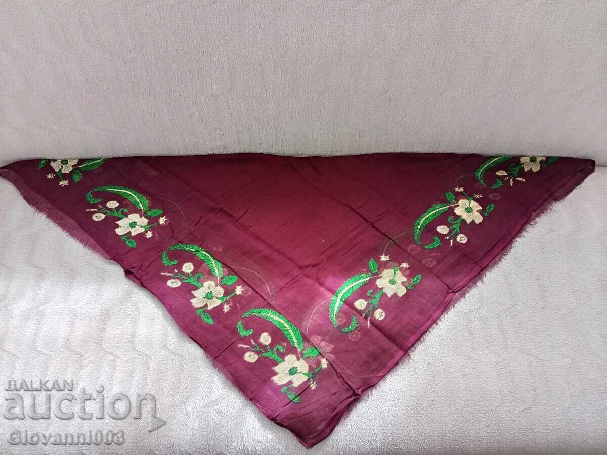 Old-fashioned headboard 127