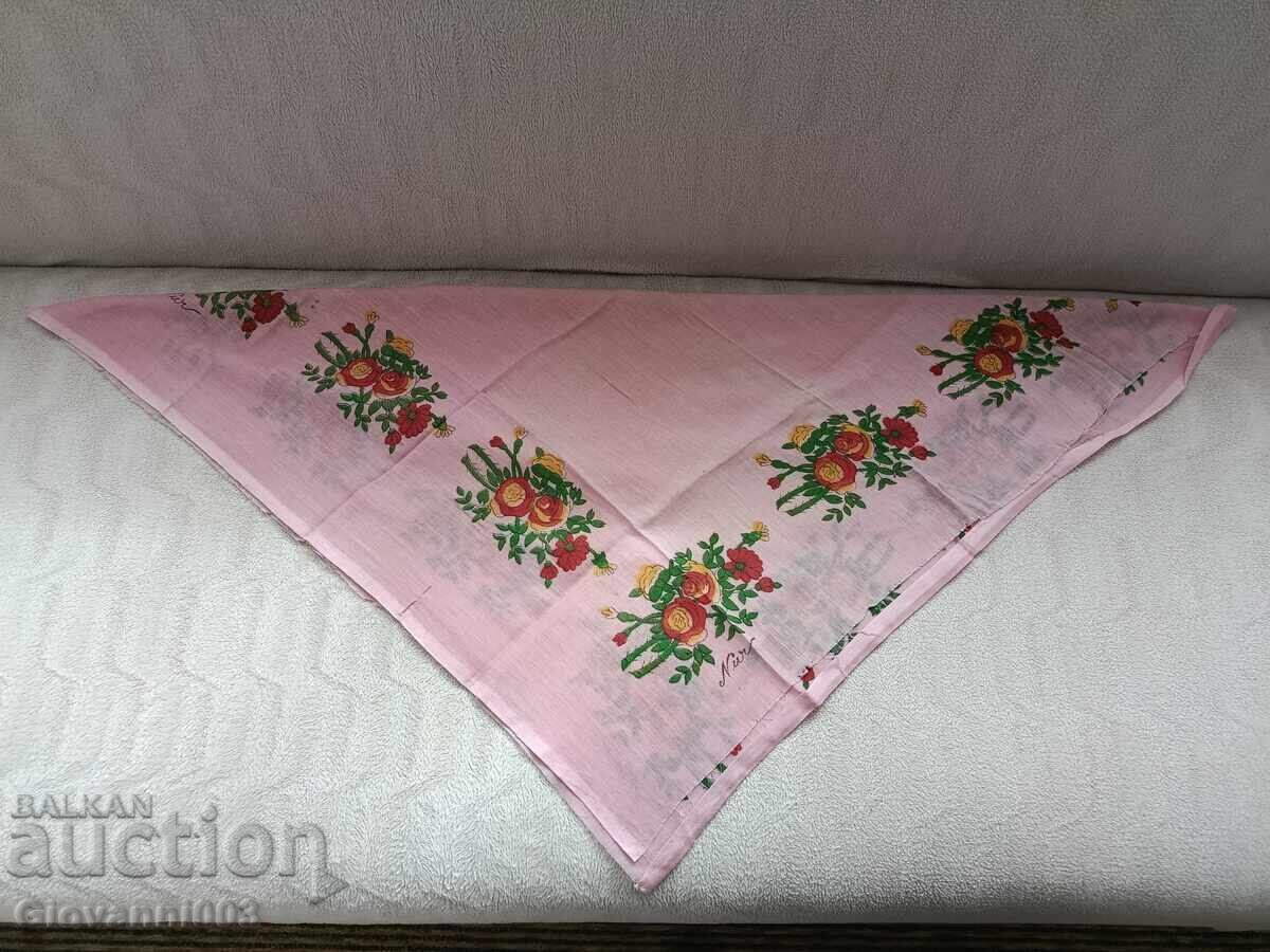 Old-fashioned/Vintage crib/bassinet 128