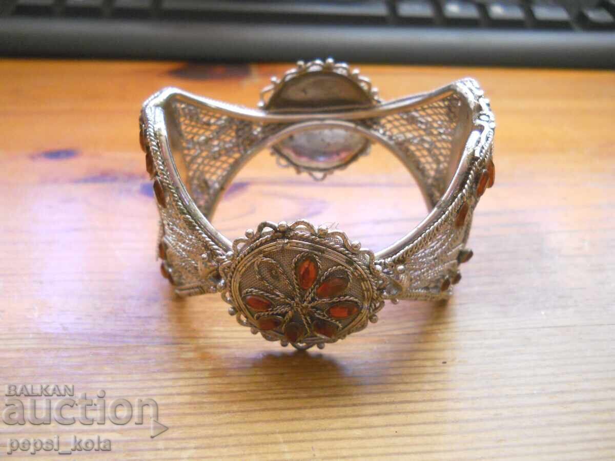 Аукцион Стара метална филигранена гривна