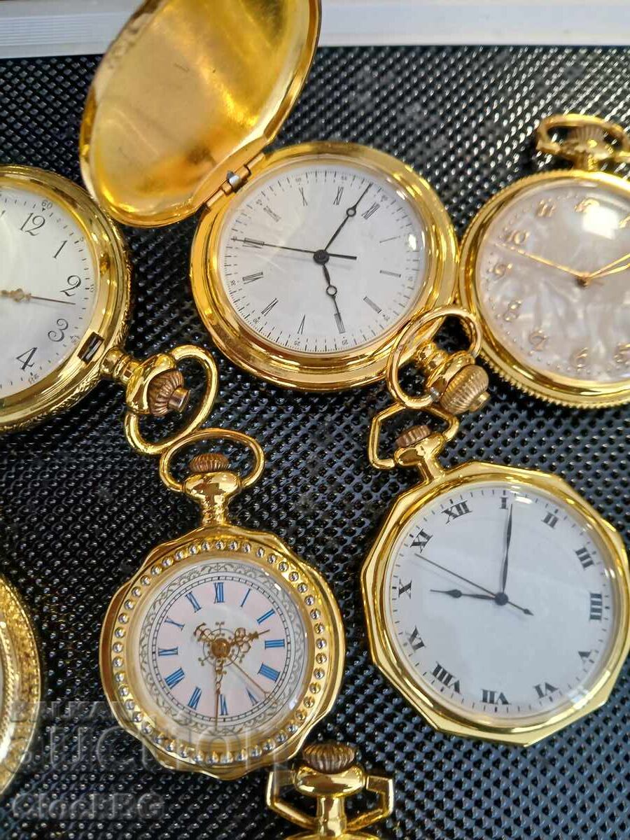 Livrarea 12 ceasuri de buzunar Livrarea 12 ceasuri de buzunar