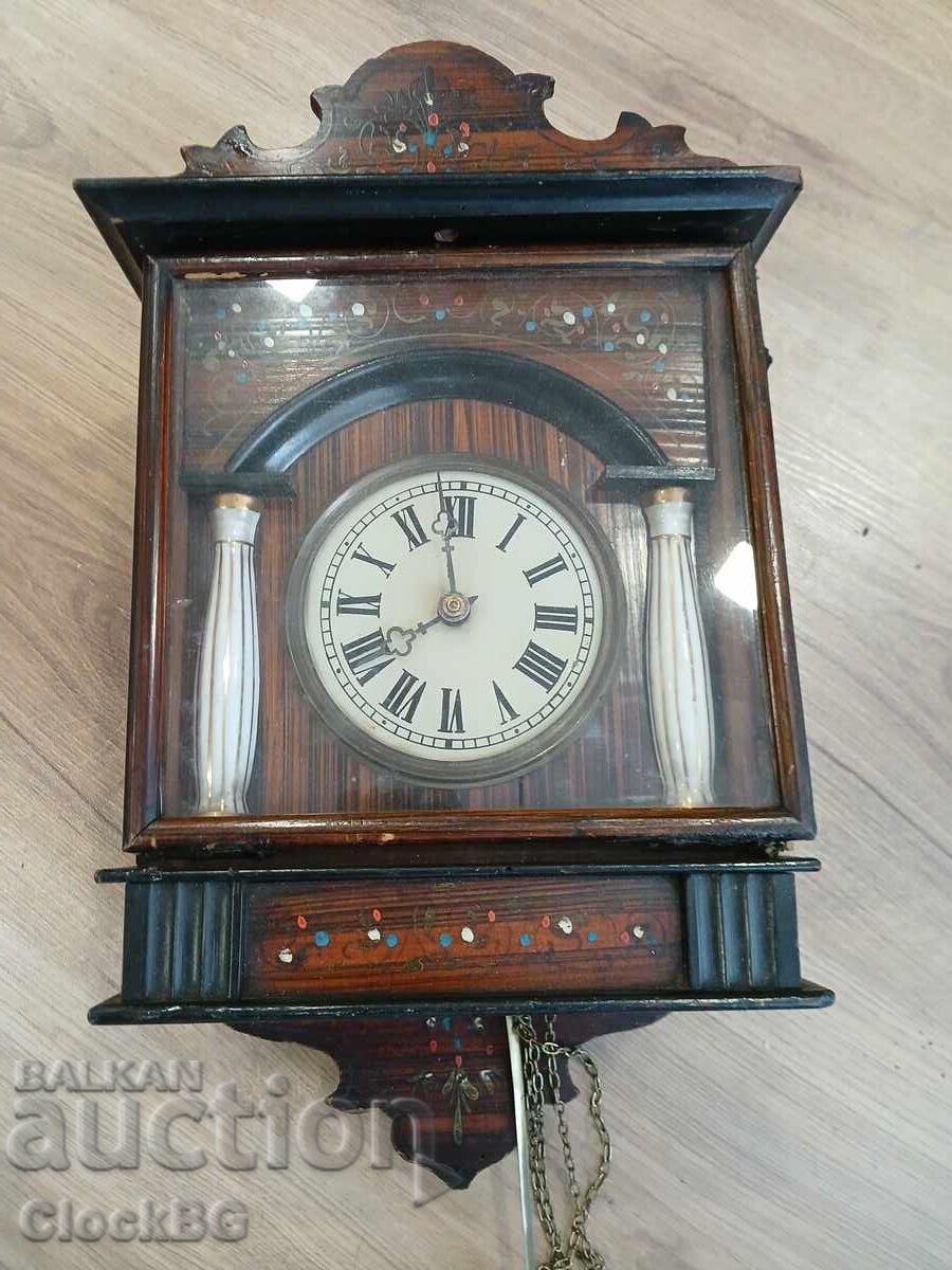 Black forrest wall clock