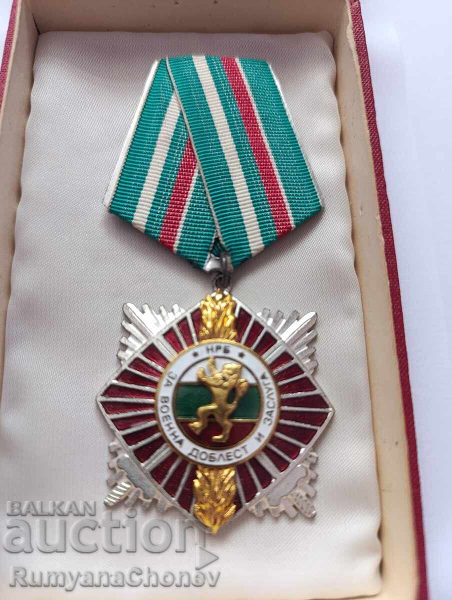 Орден за военна доблест и заслуга втора степен Орден за военна доблест и заслуга втора степен