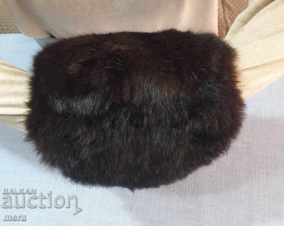 Παράδοση Αριστοκρατικό γάντι - μανίκι από φυσικό δέρμα Παράδοση Αριστοκρατικό γάντι - μανίκι από φυσικό δέρμα