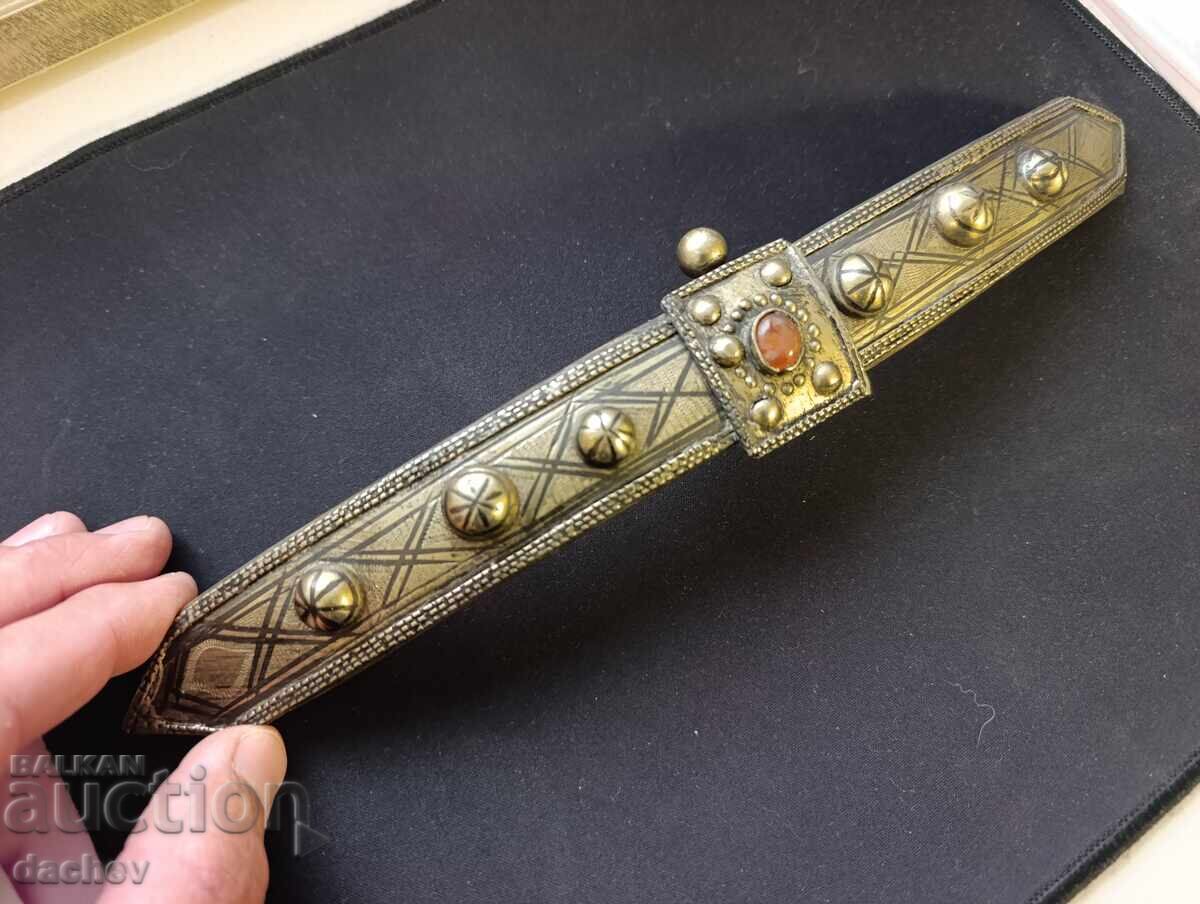 Възрожденски Сребърни с Ниело пафти пафта носия накит 19В с цена € 250.00 | 488.96 лв. Възрожденски Сребърни с Ниело пафти пафта носия накит 19В с цена € 250.00 | 488.96 лв.