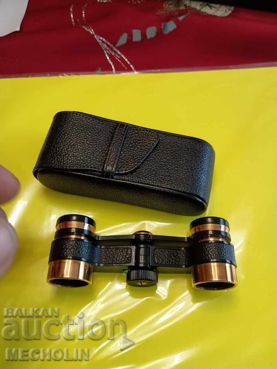 Доставка на Красив театрален бинокъл 2