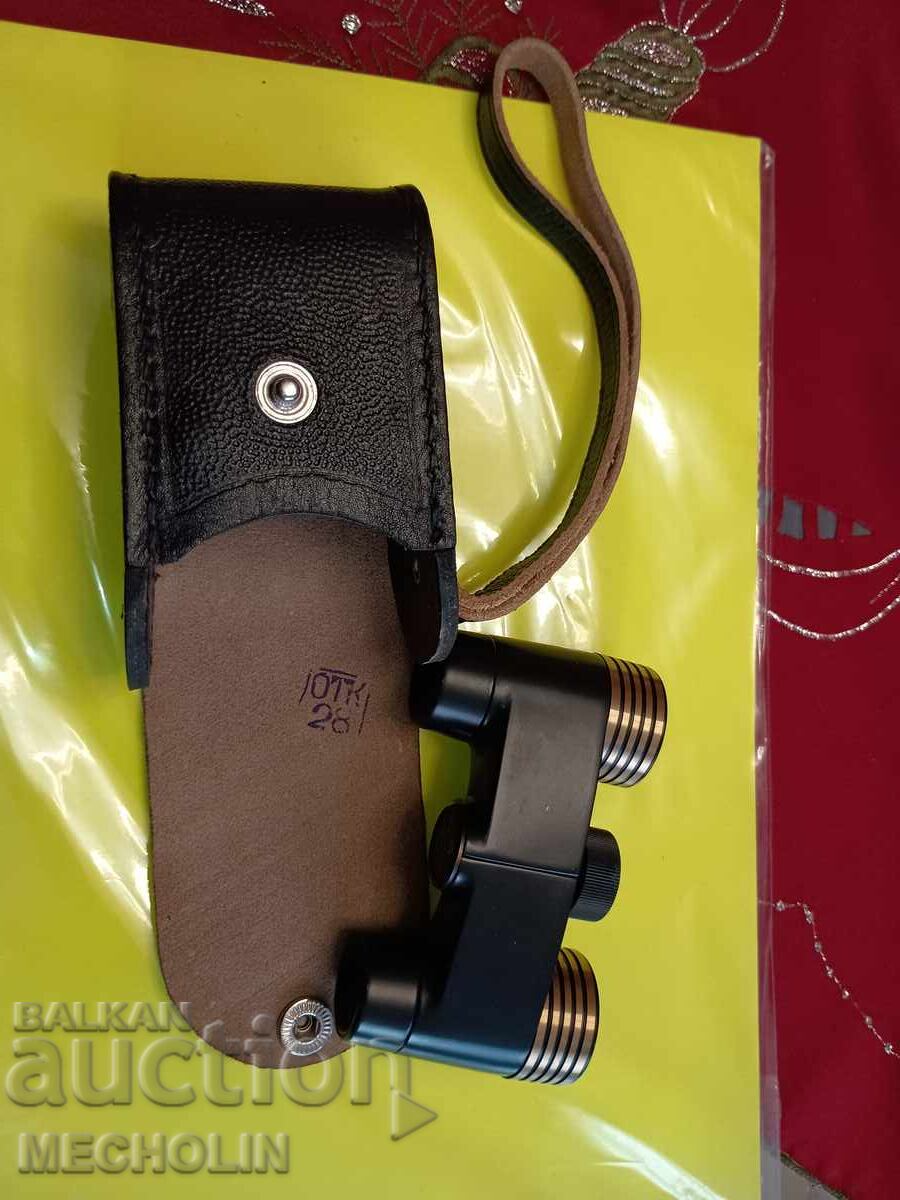 Красив театрален бинокъл 4 руски Красив театрален бинокъл 4 руски