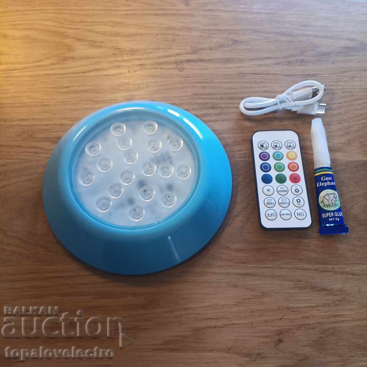 Auction NEW! Rechargeable Underwater LED Lamp RGBW with Magnet, IP68, 1 Auction NEW! Rechargeable Underwater LED Lamp RGBW with Magnet, IP68, 1