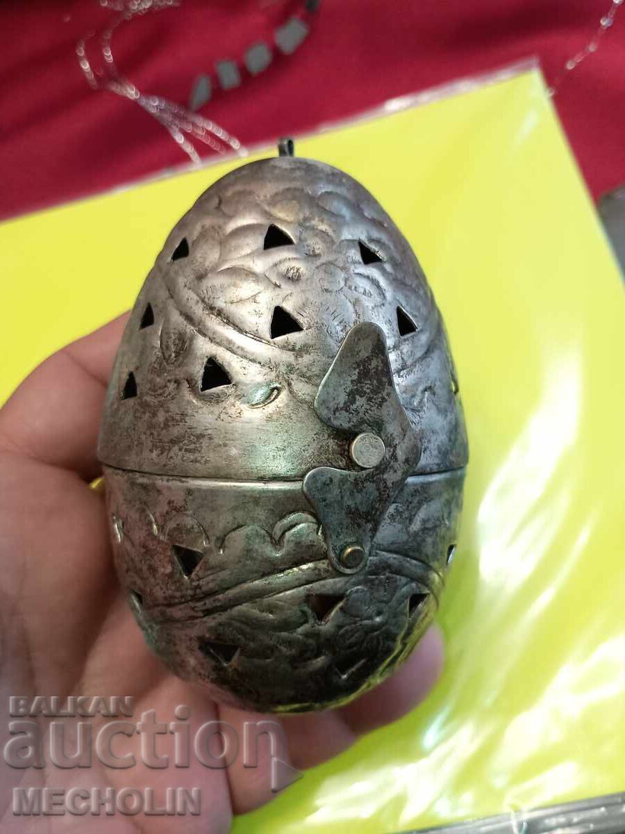 Licitație Cutie ou argintată de colecție