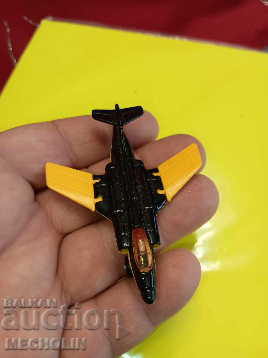 Доставка на КОЛЕКЦИОНЕРСКо метално самолетче matchbox