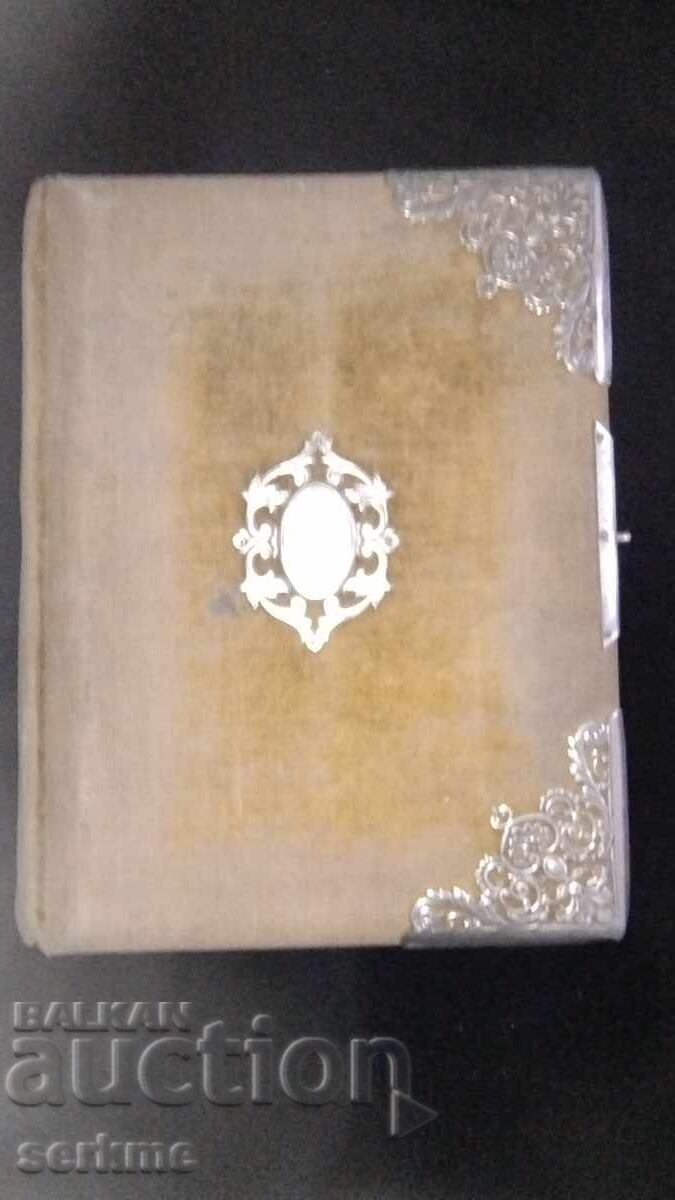 Old album photos Old album photos