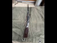 Pușcă de vânătoare veche pentru copii