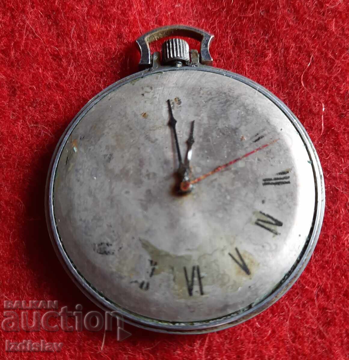 Ceas de buzunar sovietic pentru piese Ceas de buzunar sovietic pentru piese