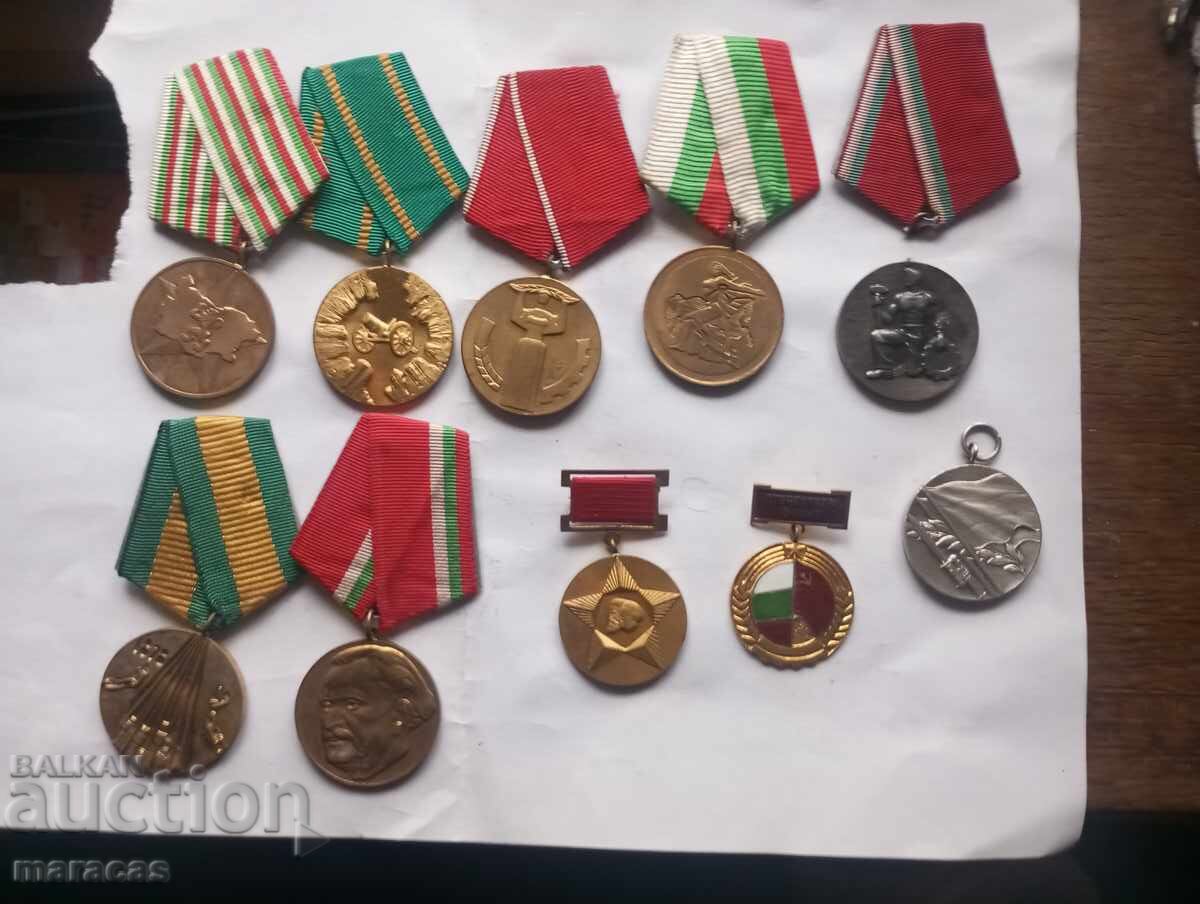 Vechi medalii și plachete socialiste Vechi medalii și plachete socialiste