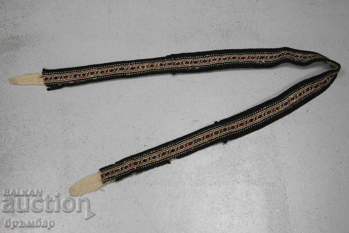 Доставка на Дамски бродиран колан за носия пафти тока. Доставка на Дамски бродиран колан за носия пафти тока.