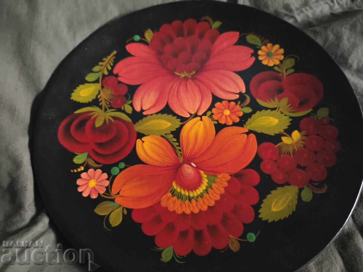 Ξύλινο ζωγραφισμένο πιάτο τοίχου USSR με τιμή € 70.00 | 136.91 BGN