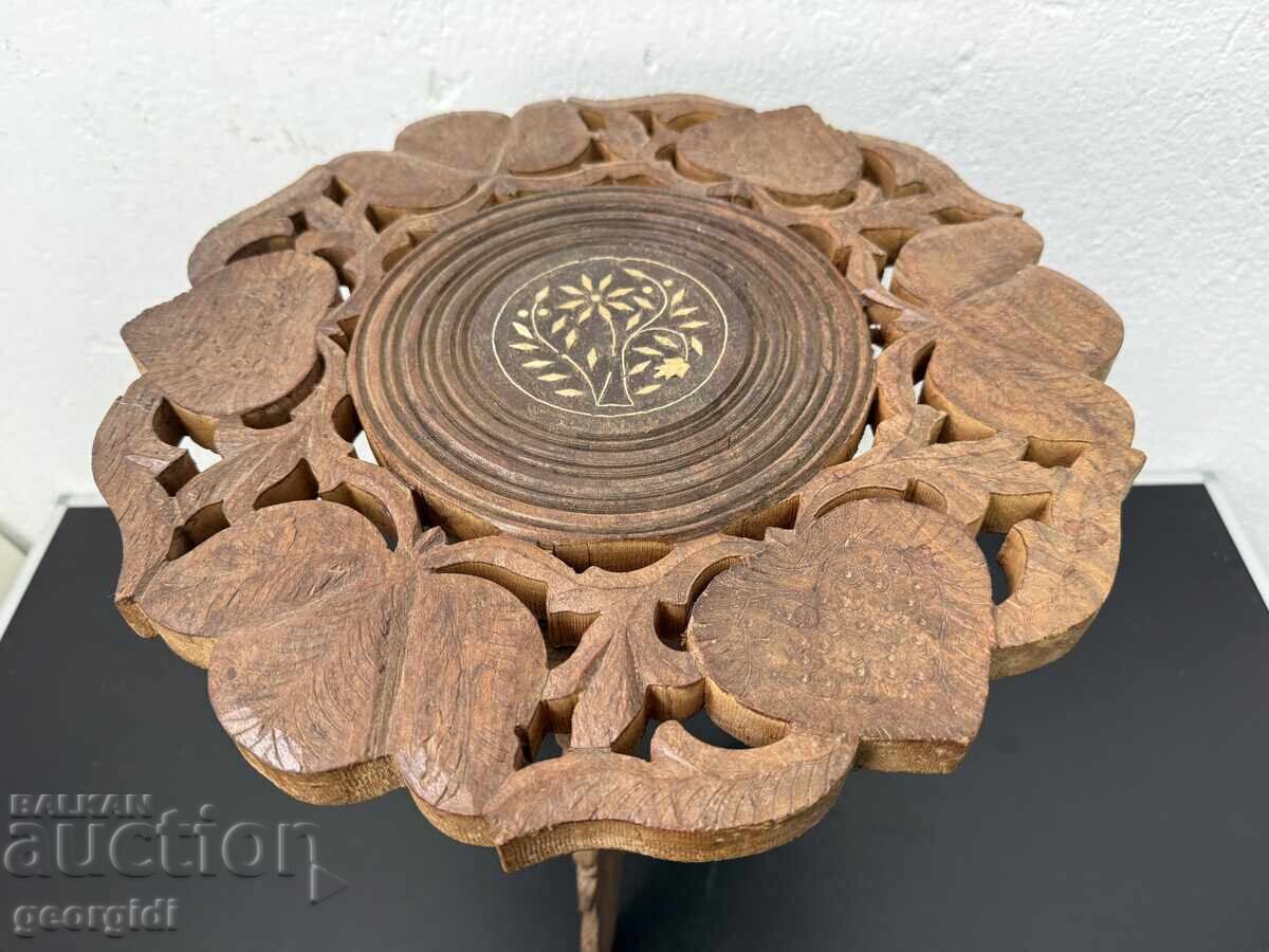 Доставка на Сгъваема резбована маса / масичка / поставка. №7825 Доставка на Сгъваема резбована маса / масичка / поставка. №7825