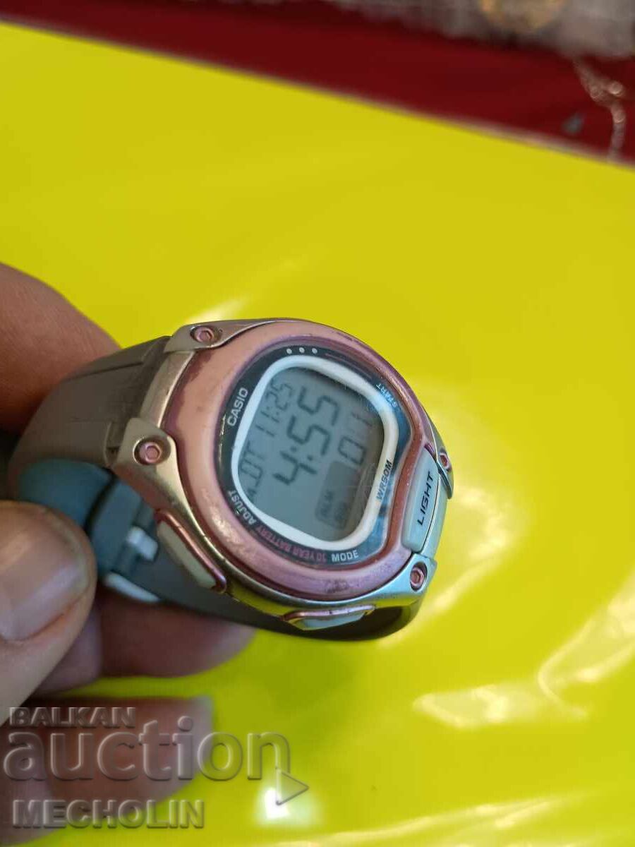 COLLECTOR'S WATCH Casio - 7