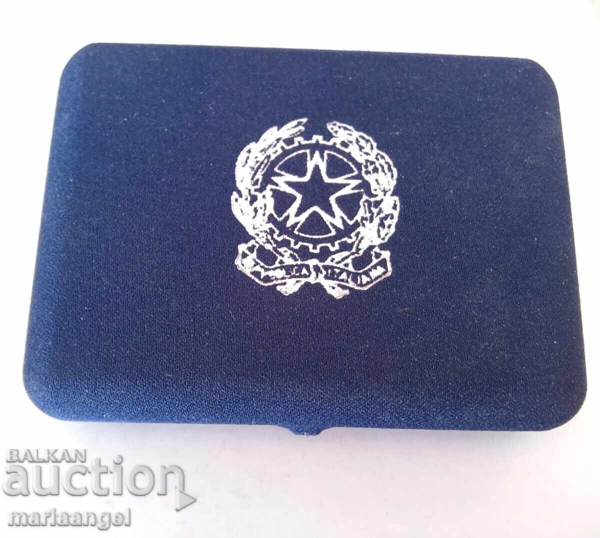 Box for 2 coins Italy - 1000 and 500 lire (34-35 and 38-39mm) with price € 8.00 | 15.65 BGN