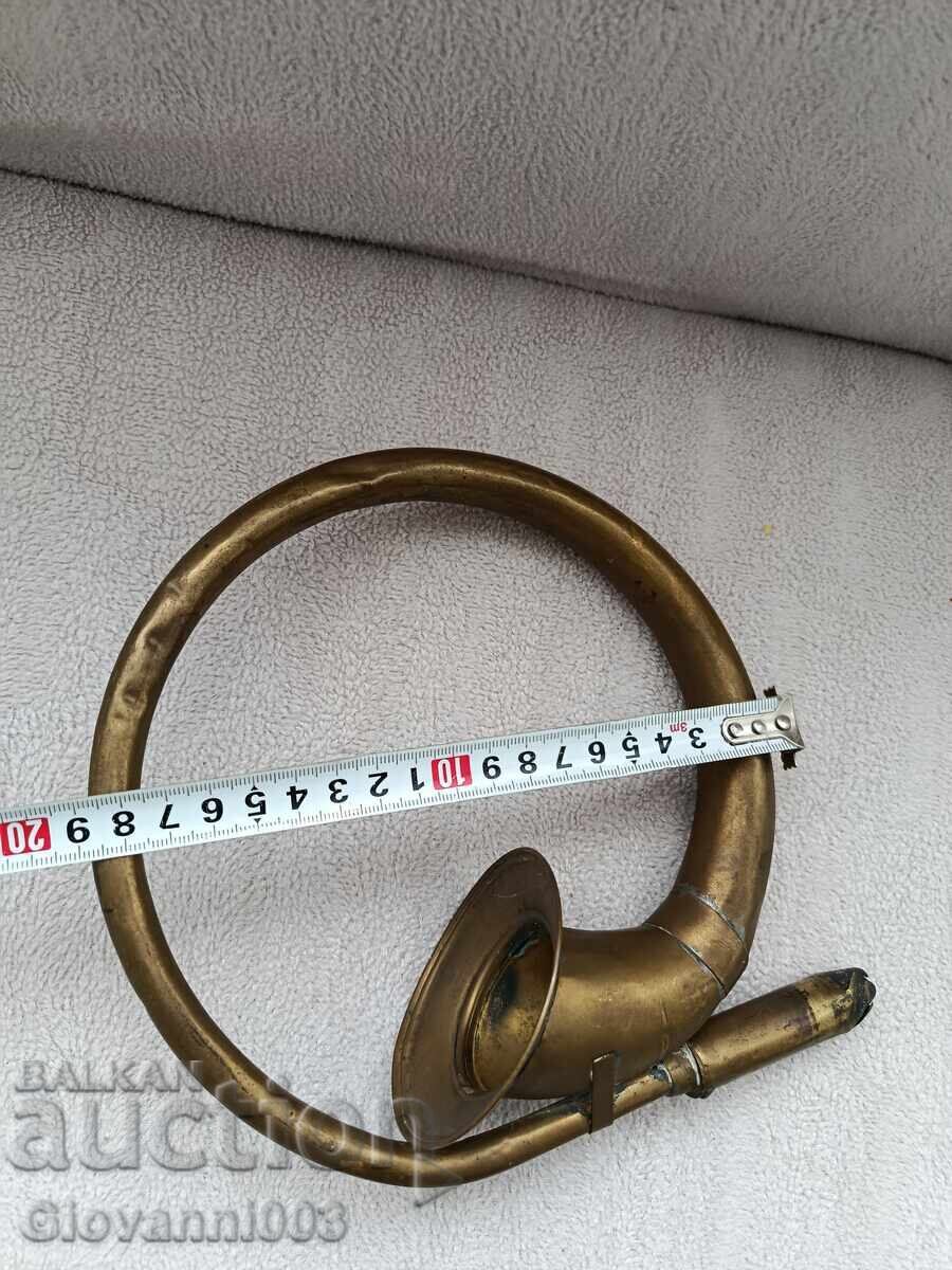 Livrarea Trompetă veche retro