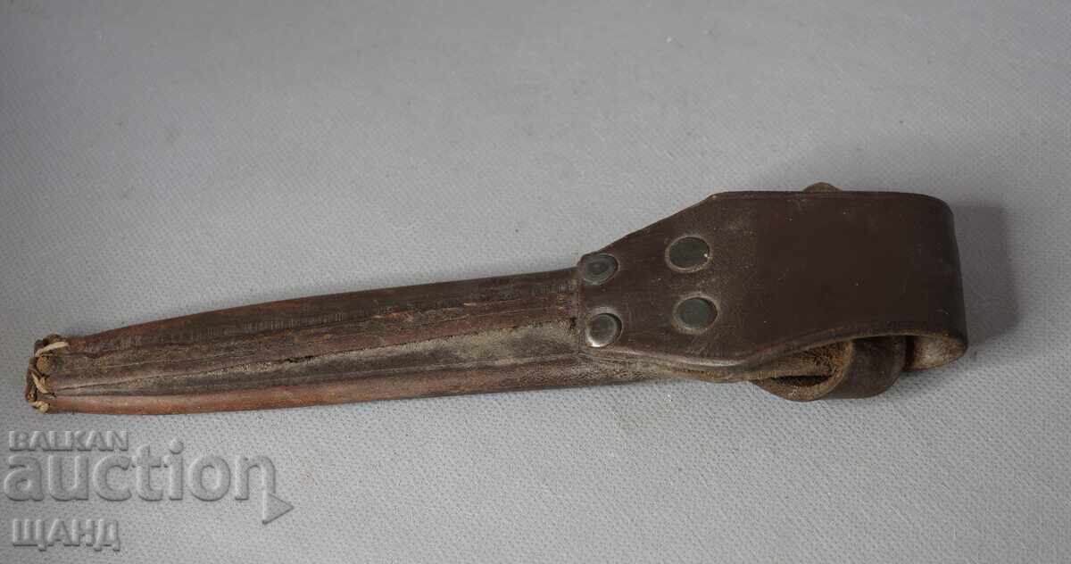 Auction Old Military Leather Sheath for Knife, Dirk, Dagger Auction Old Military Leather Sheath for Knife, Dirk, Dagger