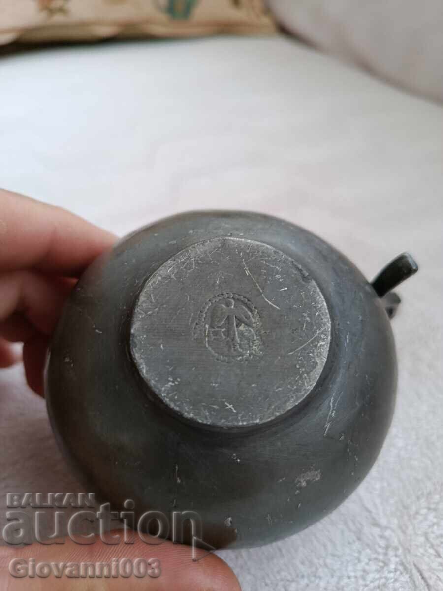 Малка каничка с маркировка. с цена € 20.00 | 39.12 лв. Малка каничка с маркировка. с цена € 20.00 | 39.12 лв.