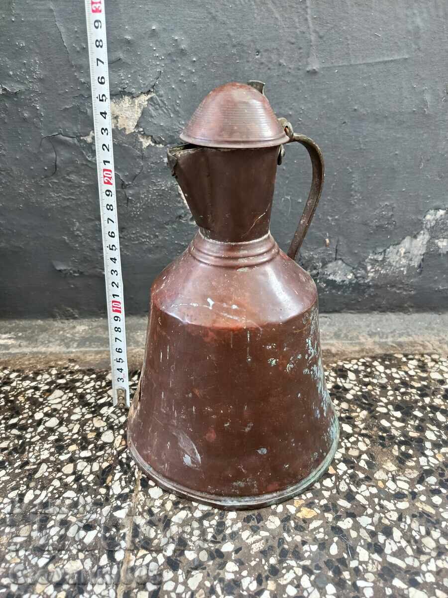 Стар меден ибрик