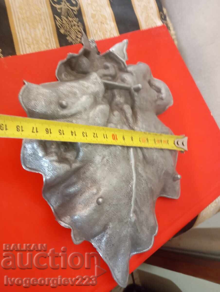 Доставка на Винтидж купа,плато