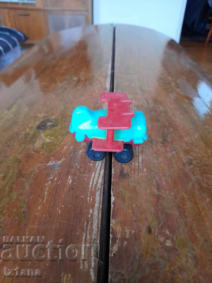 Δημοπρασία Ένα παλιό παιδικό παιχνίδι, ένα αεροπλάνο