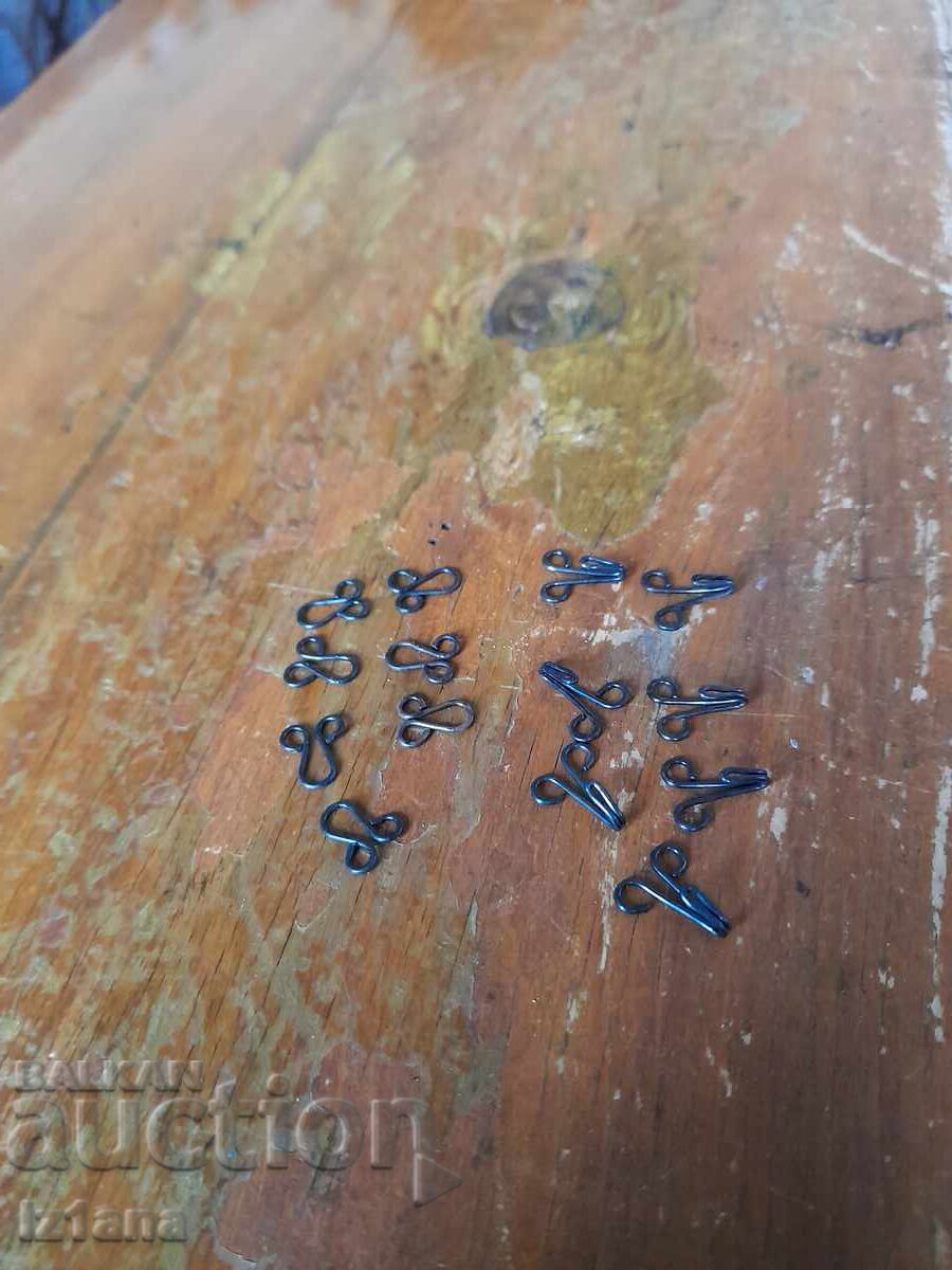 Παλιά τηλεφωνικά κουμπιά, κουμπί με τιμή € 4.00 | 7.82 BGN